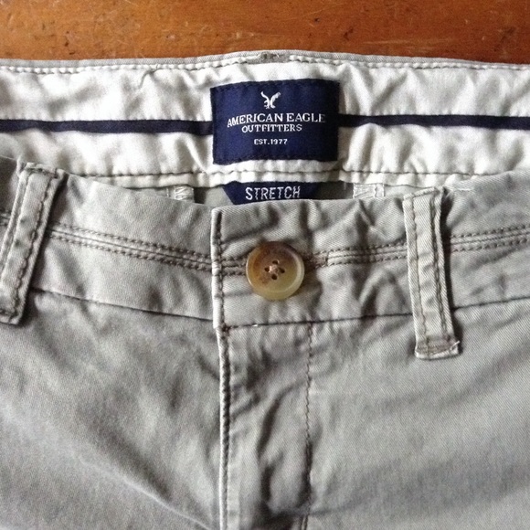 American Eagle Stretch Midi Shorts - Picture 3 of 4